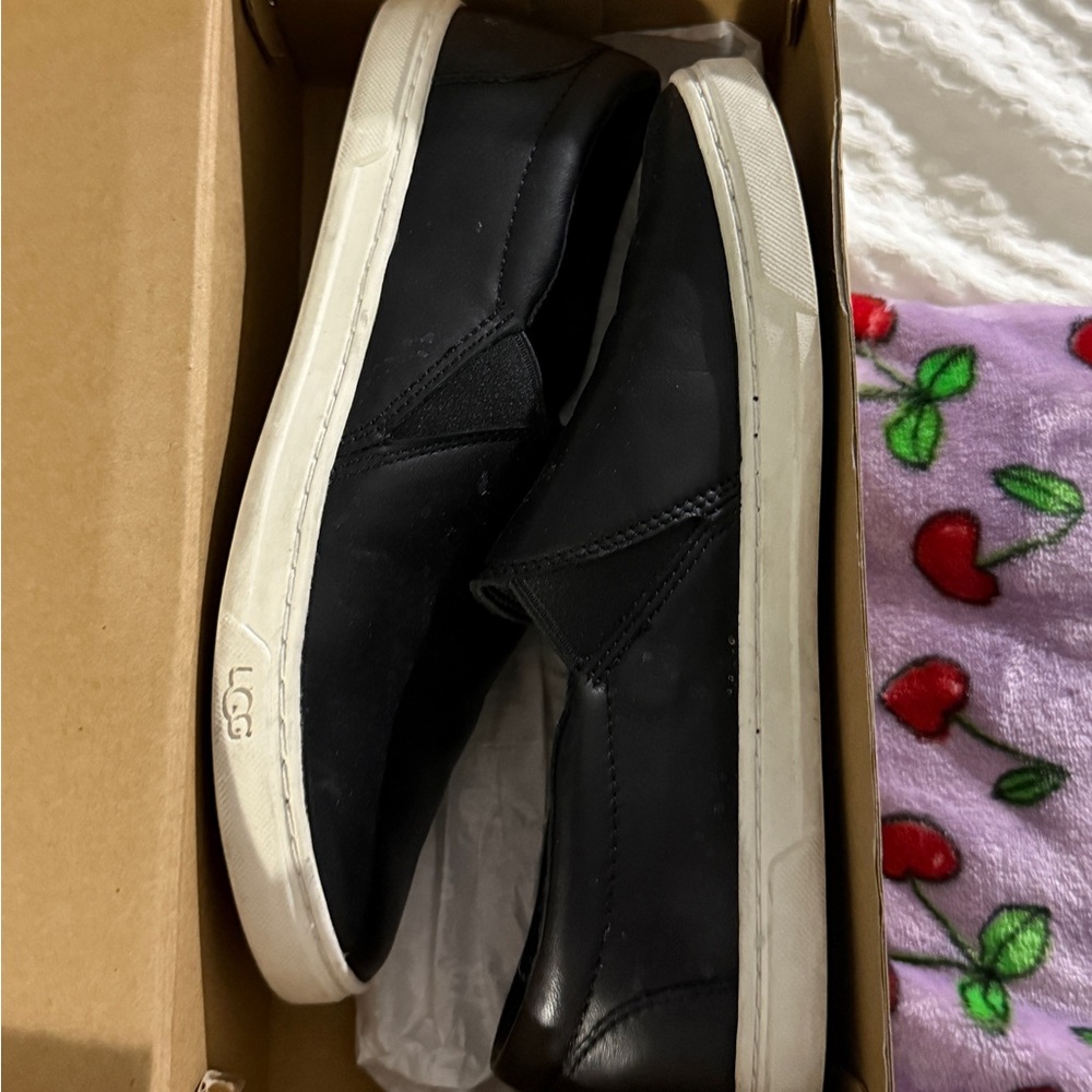 Ugg slip on shoes